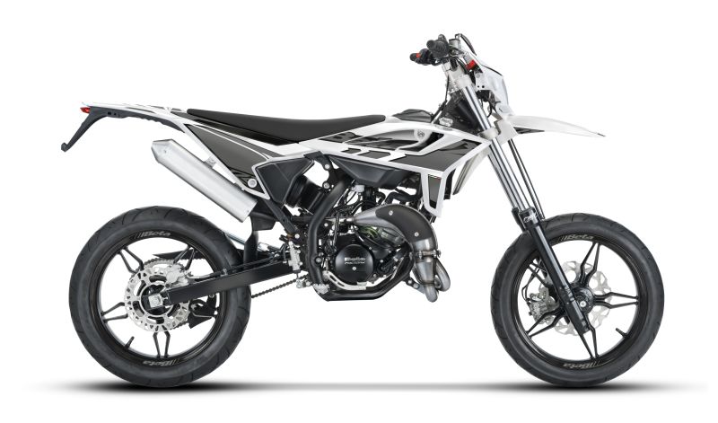 Amsler E5+ BETA RR50-2T 45 km/h MOTARD WITHE