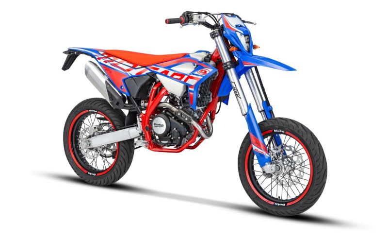 Amsler E5 BETA RR125 R LC 4T MOTARD RED-BLUE